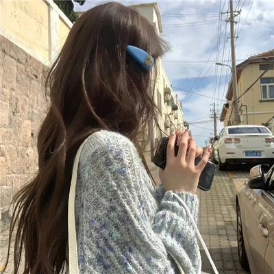 情陷美人鱼 封面